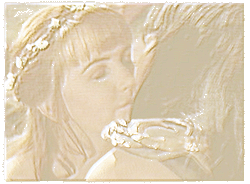 GABRIELLE AND XENA KISSING